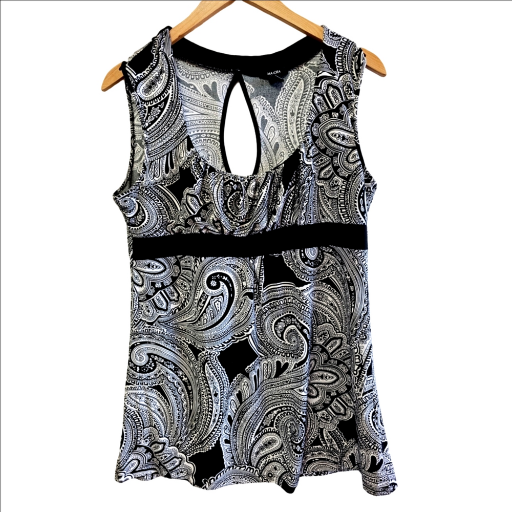 Paisley XL Lightweight Keyhole Sleeveless Top
